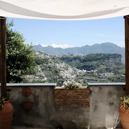 Semesterbostad Dame Casa Amalfi