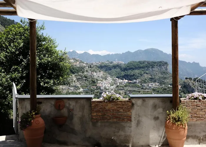 別荘 Dame Casa アマルフィ
